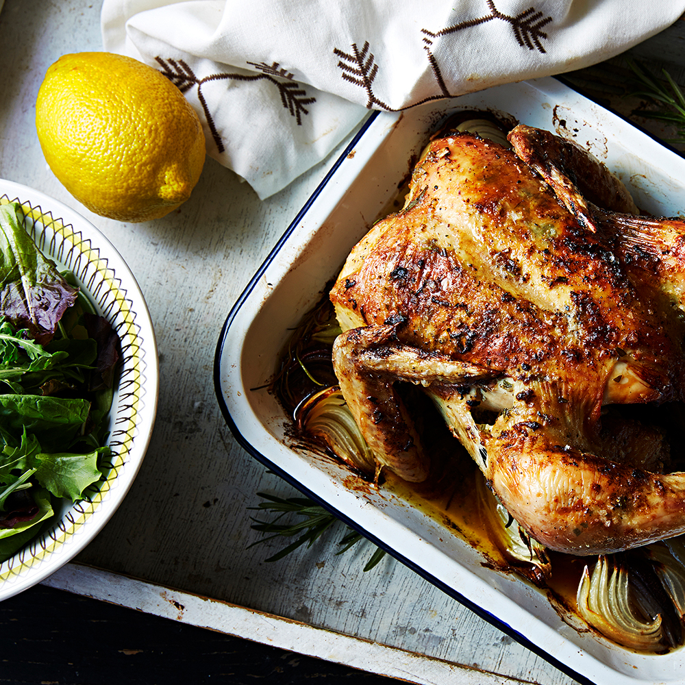 Helrostad-kyckling-med-rosmarin--och-citronsmör