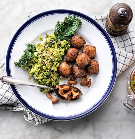 Recept på ärtstomp och kycklingköttbullar