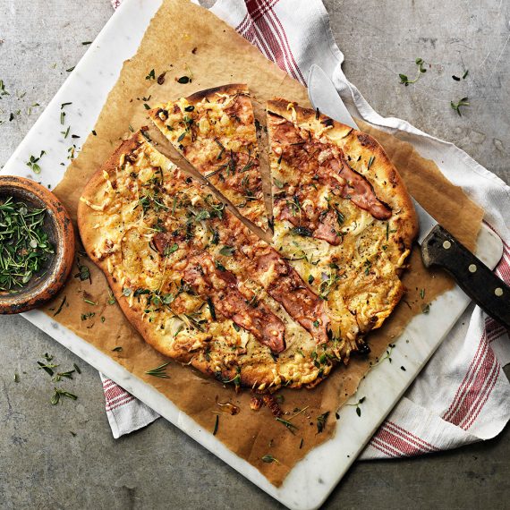 Tarte flambé - Pizza från Alsace - Kyckling från Kronfågel