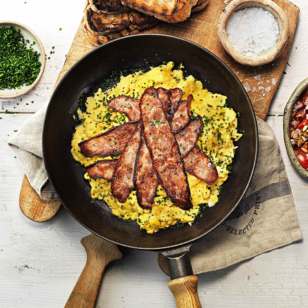 Äggröra-med-kycklingbacon