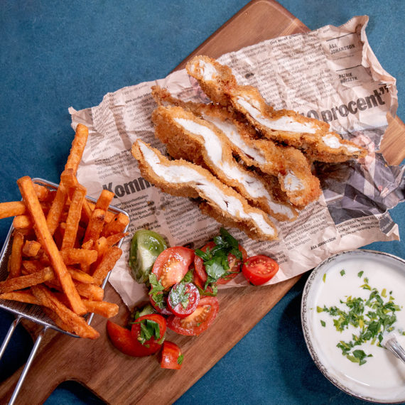 Kycklingschnitzel med tahinisås