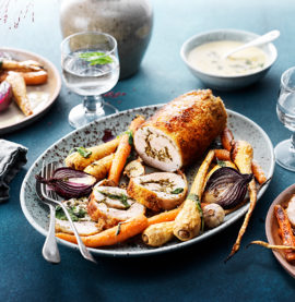 Ballotine på Urbenad hel kyckling med smak av örter