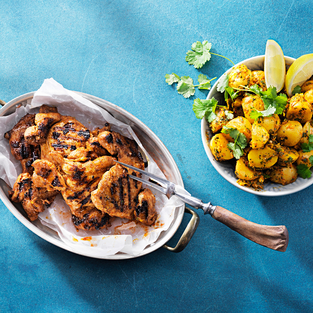 Larfile_blk_garlic_chermullapotatis_grund