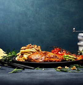 Kycklingfilé med rosmarin och chèvregratinerad potatisgratäng