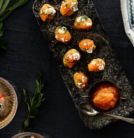 Hasselbackspotatis med löjrom