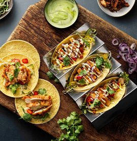 Kycklingtacos med kålsallad och jalapeñomajonnäs