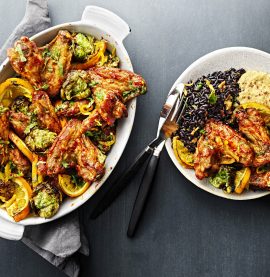 Orientaliska kycklingvingar med kikärtsröra & svart ris
