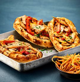 Kycklingpiroger med morotssallad