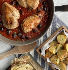 Kycklingfilé i smakrik tomatsås