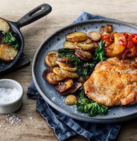 KycklingSteak med äppelchutney och råstekt potatis