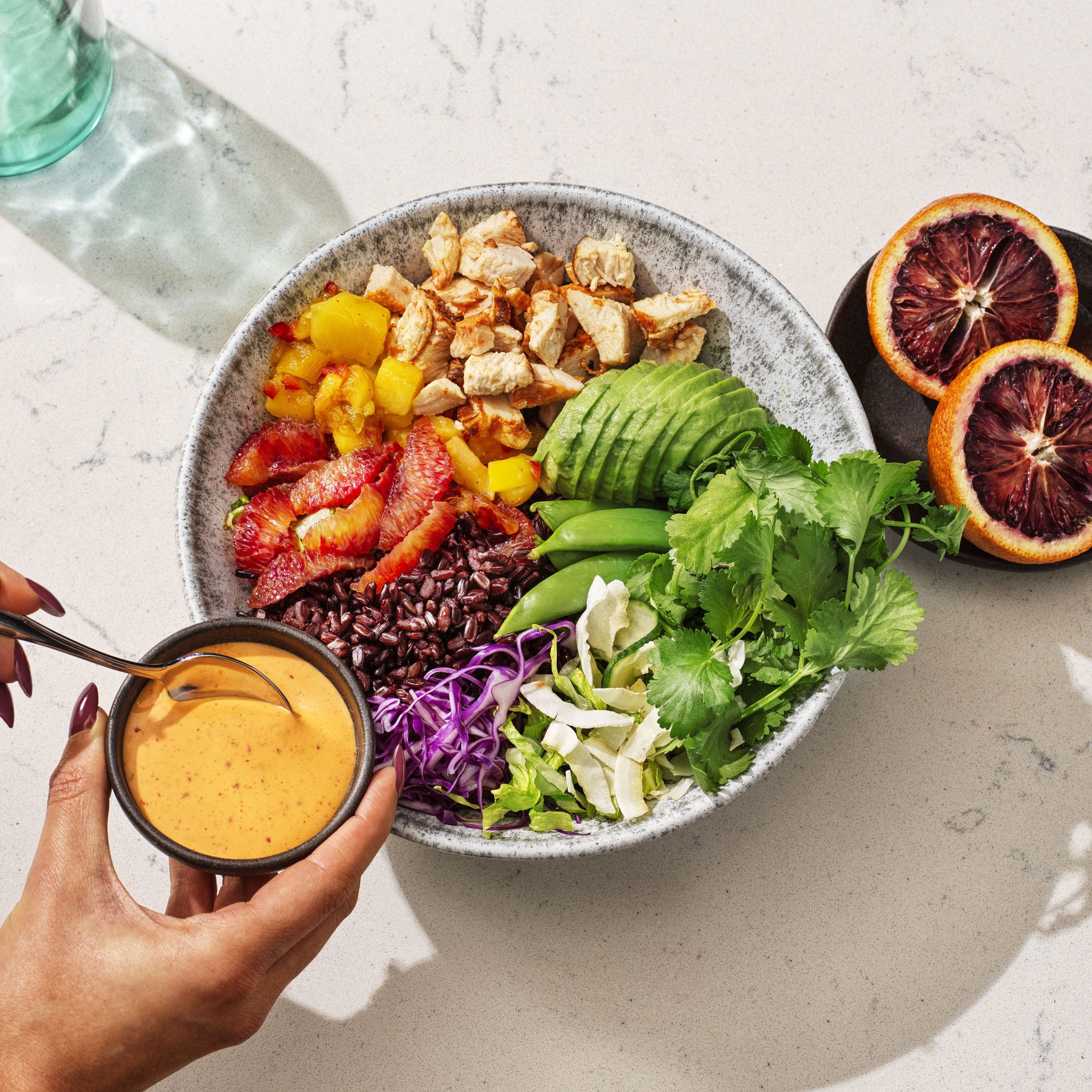 Ätklart_Sallad_nr3_BBQ_rainbow_hand_1000x1000px (1)